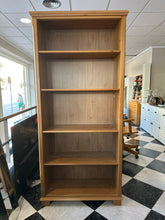 Load image into Gallery viewer, 1061 - Wooden bookshelf (90cm x 40cm, 191cm high)

