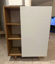 Load image into Gallery viewer, 1032 - Large (90cm x 42cm, 120cm high) cabinet (shelves inside, the bottom shelf is not mounted on the photo, will be shortly) (we have TWO in stock!)
