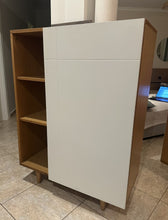 Load image into Gallery viewer, 1032 - Large (90cm x 42cm, 120cm high) cabinet (shelves inside, the bottom shelf is not mounted on the photo, will be shortly) (we have TWO in stock!)
