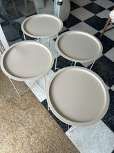 Cargar imagen en el visor de la galería, 1111 - Beige metal side tables, 5€ each. (47cm across, 52cm high)
