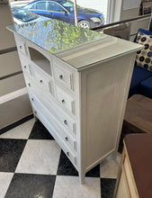 Load image into Gallery viewer, 1030 - Large wooden chest of drawers with glass on top! (112cm x 50cm, 117cm high)
