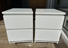 Cargar imagen en el visor de la galería, 1148 - Two bedside tables, 65€ for both! (40cm x 48cm, 55cm high)
