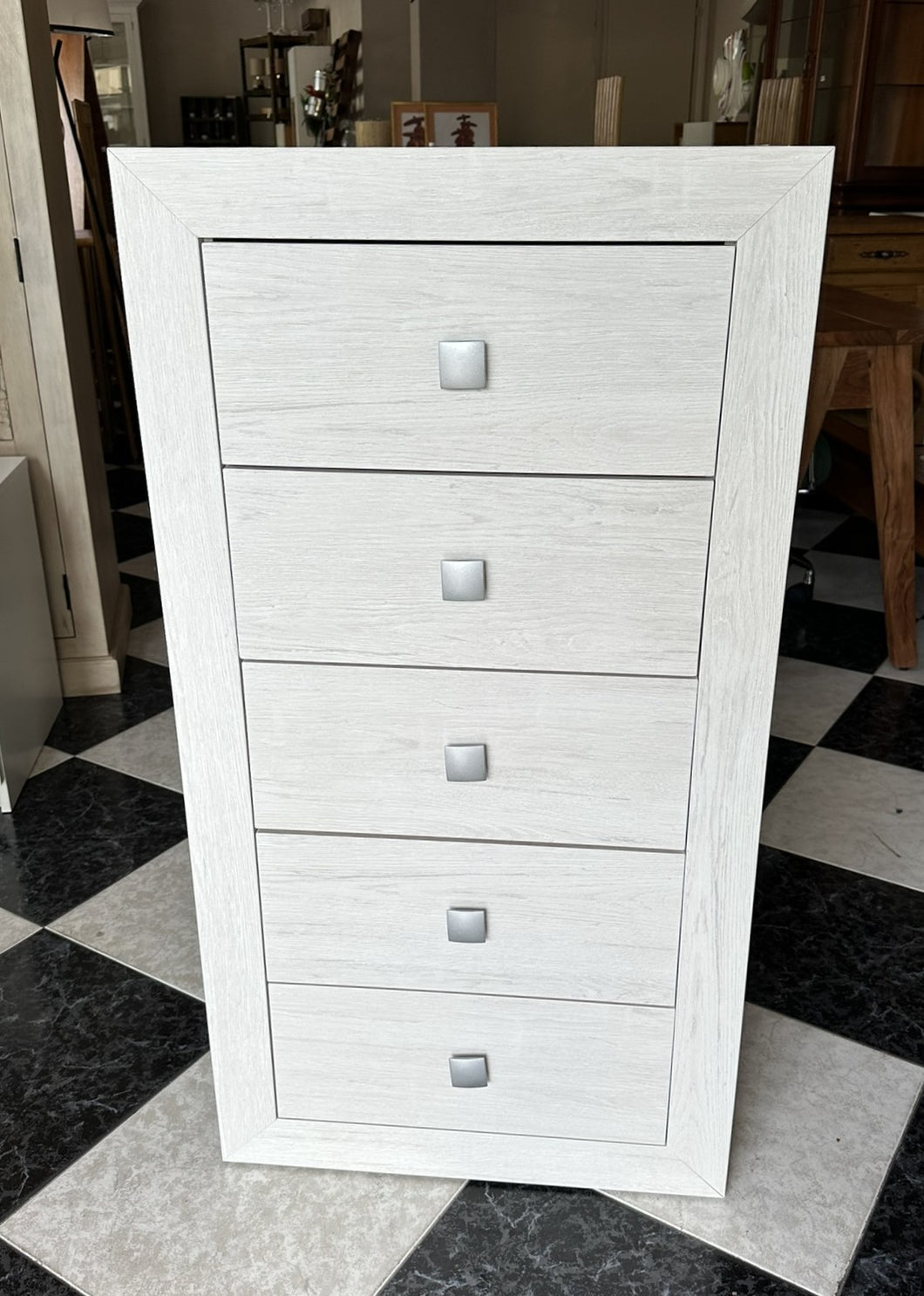 1042 - Sinfonier / tall chest of drawers (NEW! comes from our bed store next doors, ex-display, but 30% off )