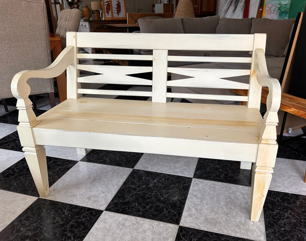 1013 - Heavy wooden bench (beige) (123cm)