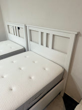 Load image into Gallery viewer, 1086 - Two single white wooden beds with mattresses (90cm x 200cm). 525€ for both! In very good condition!
