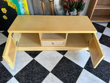 Load image into Gallery viewer, 1051 - Heavy solid good quality TV-table (150cm x 55cm, 50cm high)
