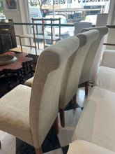 Cargar imagen en el visor de la galería, 1185 - Set of three dining chairs, 65€ for all 3!
