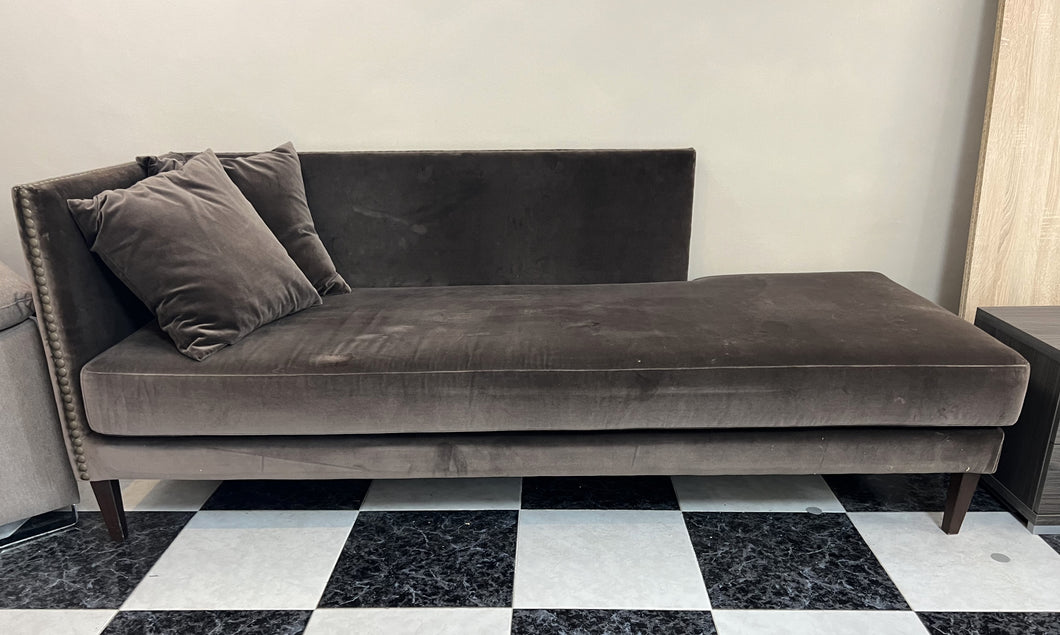 1135- Chaise lounge / brown divan (210cm x 80cm) Has some stains on the seat.