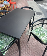 Load image into Gallery viewer, 1021 - Small dining table (110cm x 67cm) + 4 chairs + cushions. 125€ for the set.
