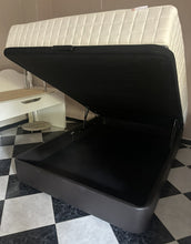 Load image into Gallery viewer, 1066 - Canapè (lift up base) + mattress, all in good condition! (135cm x 200cm)
