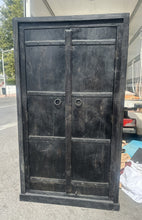Cargar imagen en el visor de la galería, 1003 - HEAVY (!!!) wooden rustic vintage cabinet (Shelves inside) (108cm x 42cm, 194cm high)
