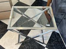 Load image into Gallery viewer, 1042 - Chrome side table. (60cm x 40cm 85€, 59cm high)
