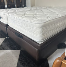 Cargar imagen en el visor de la galería, 1055 - Two single canapè (lift up base) + mattress (90cm x 200cm). Sold together. 495€ for both complete beds!

