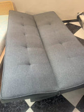 Cargar y reproducir el video en el visor de la galería, 1082 - Click clac bed sofa in good condition. (Sofa: 190cm, Bed: 190cm x 105cm)
